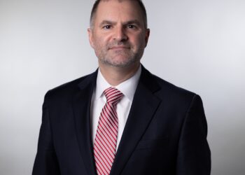 Clear Mountain Bank Hires Morris as Commercial Banking Executive