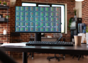 The Covenant Divide: Banks Tighten, Specialty Finance Loosens