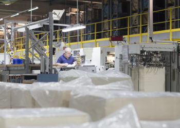 Aequum Capital Provides $12.5MM in Credit Facilities to Plastics Manufacturer