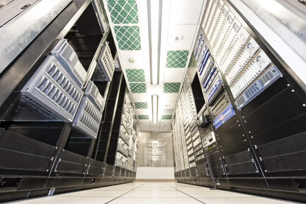 CoreWeave Expands Credit Facility to $1.5B to Fuel AI Infrastructure ...