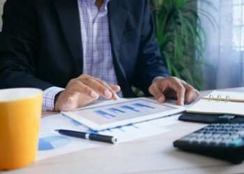 What Does a Business Restructuring Professional Do?